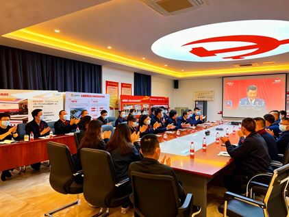 凝心聚力振奋人心!常州乐萌党员干部职工踊跃收听收看党的二十大开幕盛会